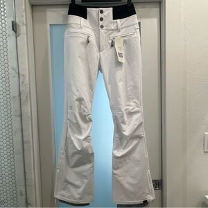 Roxy High Rise Bootcut Softshell Snowboard / Ski Pant - Size M, White